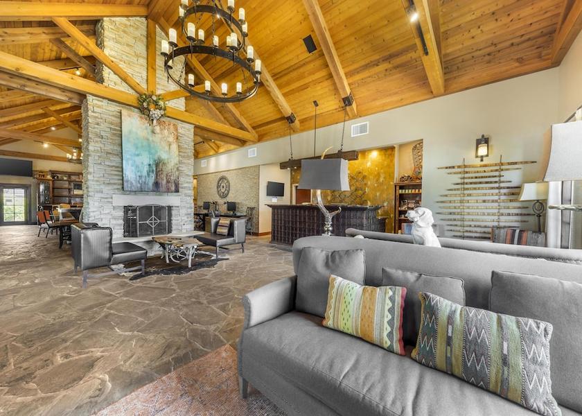 Oklahoma Weatherford Lobby