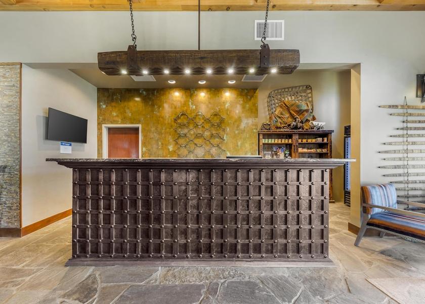 Oklahoma Weatherford Lobby