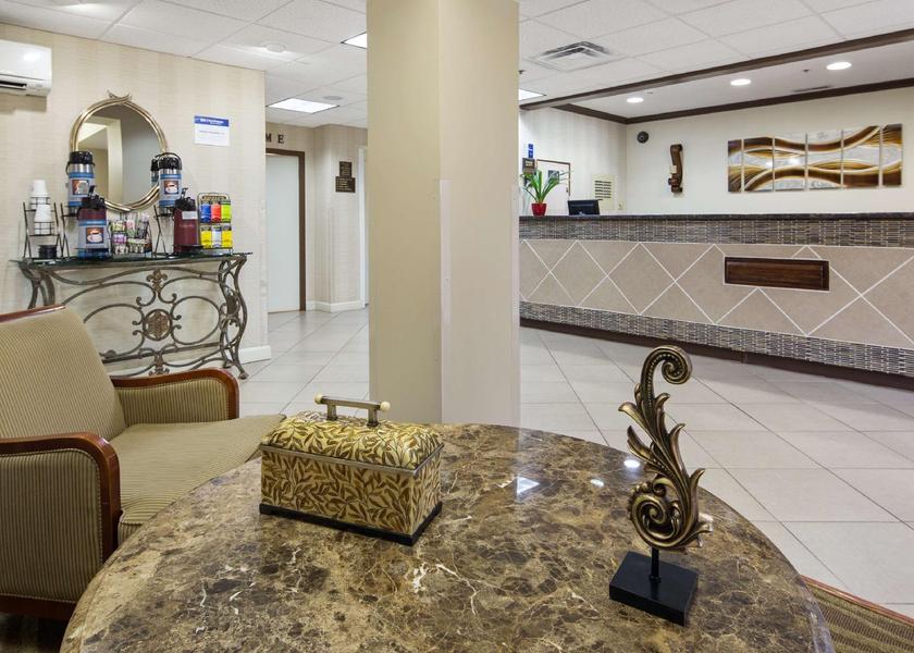 Alabama Decatur lobby