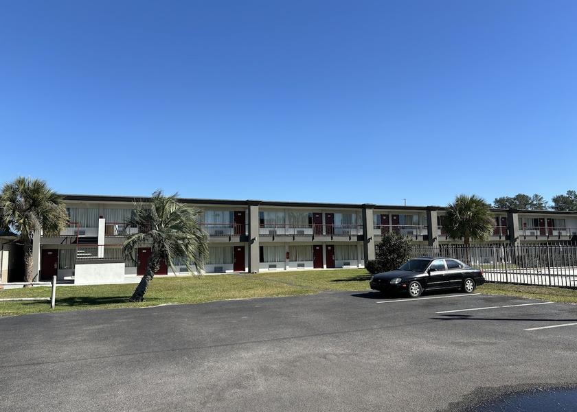 Florida Wildwood Exterior Detail