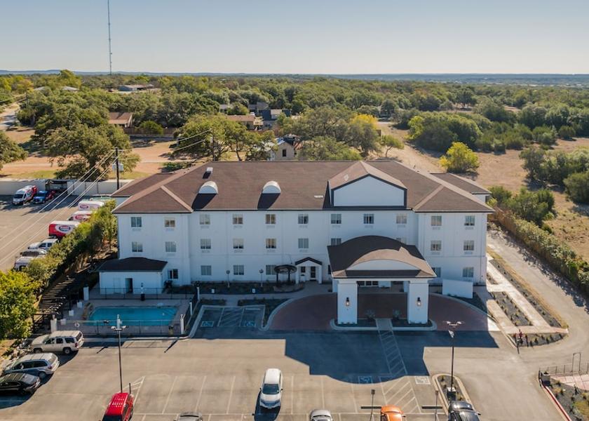Texas Blanco Exterior Detail