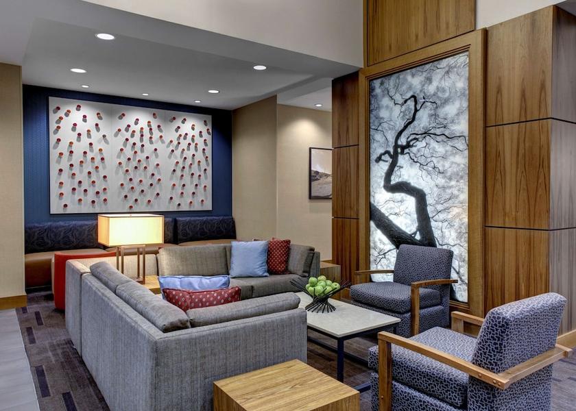 Mississippi Columbus Lobby
