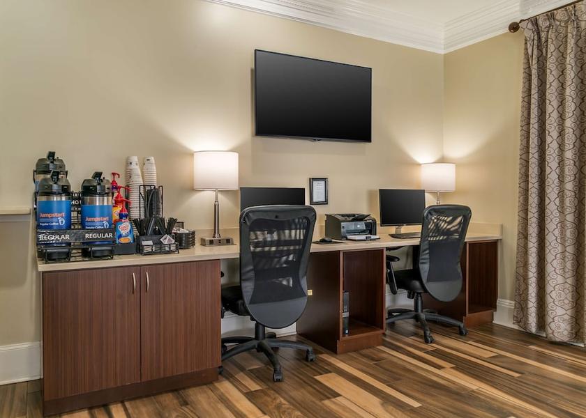 Michigan Hartland Business Centre