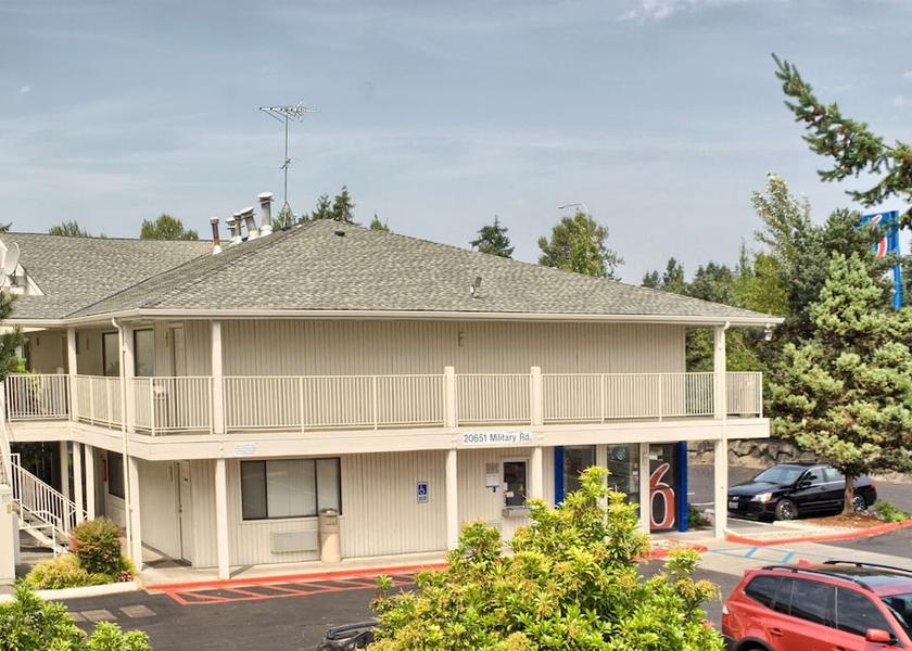 Washington SeaTac Exterior