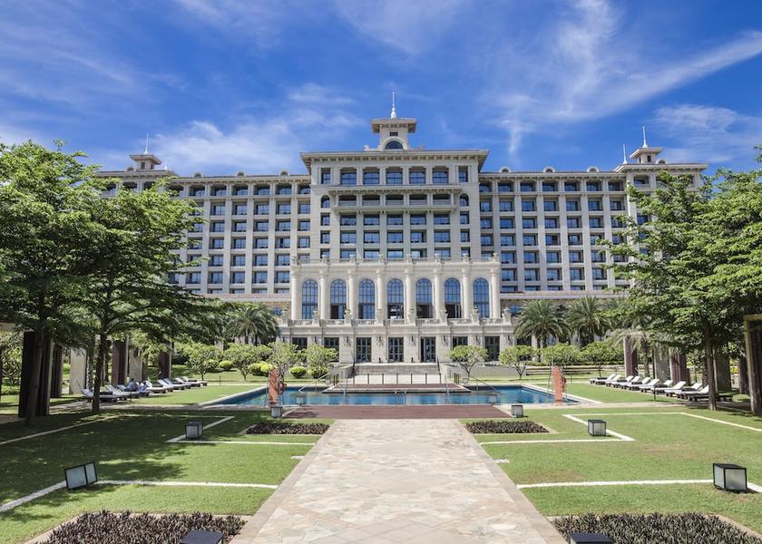 Hainan Haikou Property Grounds