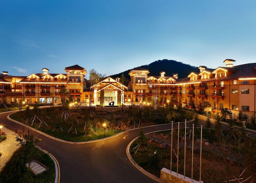 Jilin Baishan Exterior Detail