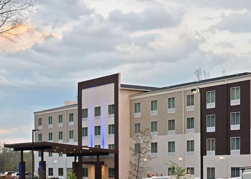 Pennsylvania New Cumberland Exterior Detail