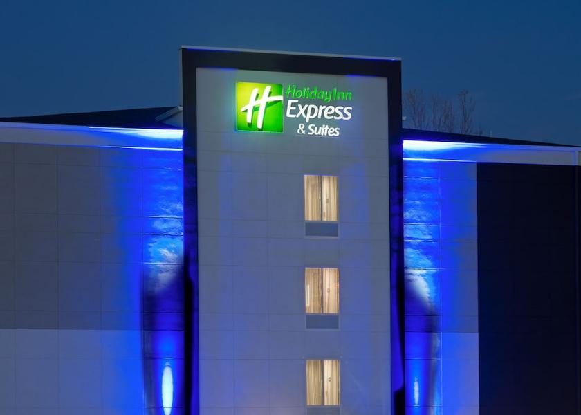 Pennsylvania New Cumberland Exterior Detail