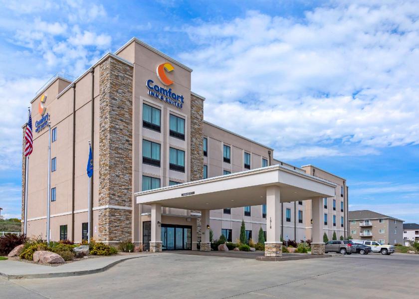 North Dakota Mandan Hotel Exterior