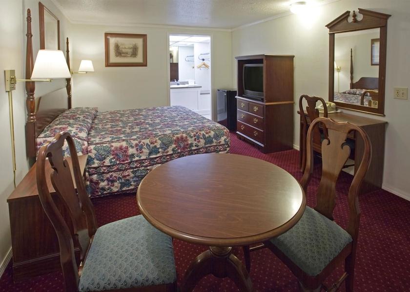 Michigan Lansing Room