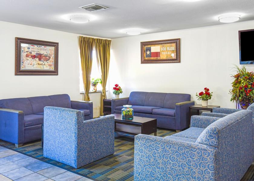 Texas Irving Lobby sitting area