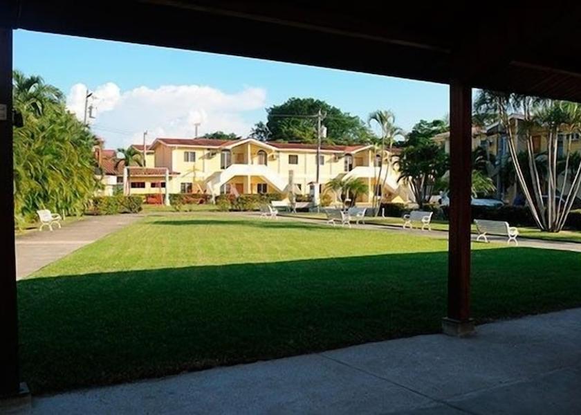 Cortes San Pedro Sula Exterior Detail