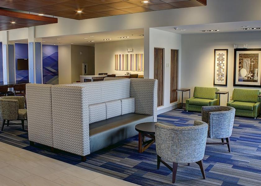 Iowa Spencer Exterior Detail