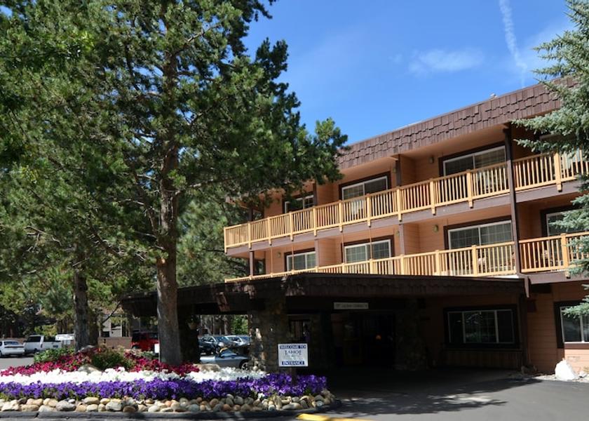 California South Lake Tahoe Front of property