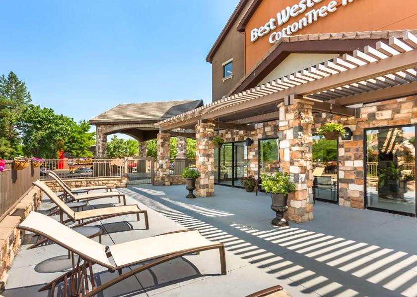 Utah Sandy exterior view