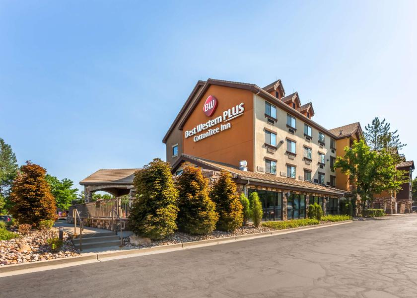 Utah Sandy exterior view