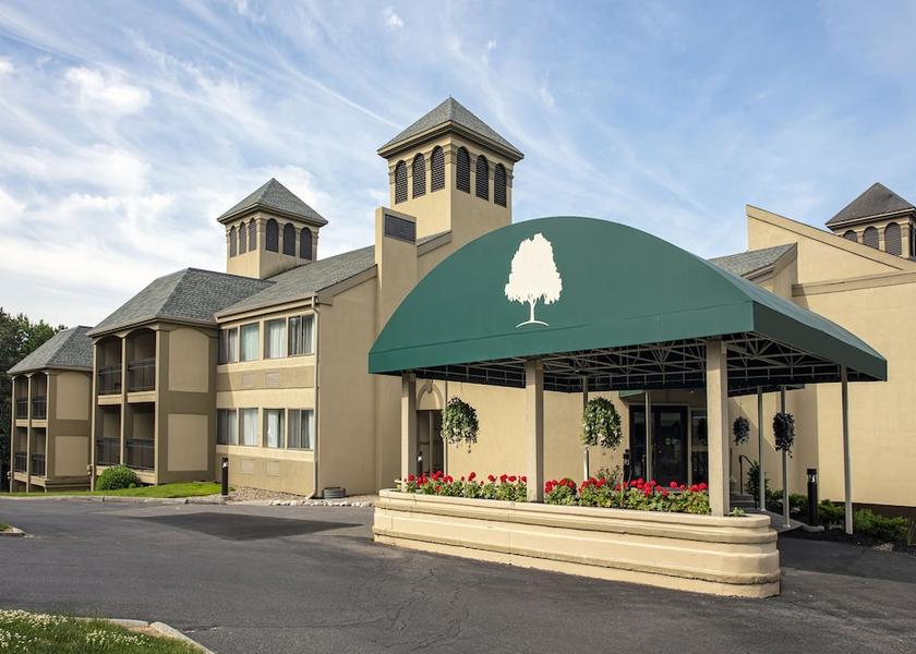 Pennsylvania State College Exterior Detail