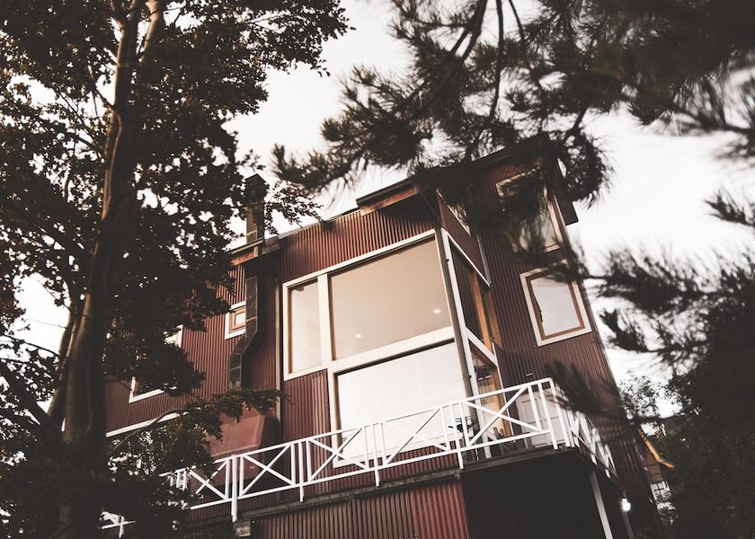 Magallanes Ushuaia Facade