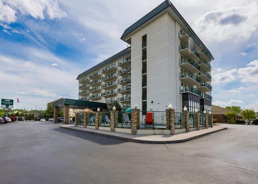 Tennessee Pigeon Forge Front of property