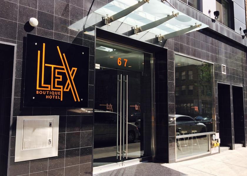 New York New York Entrance