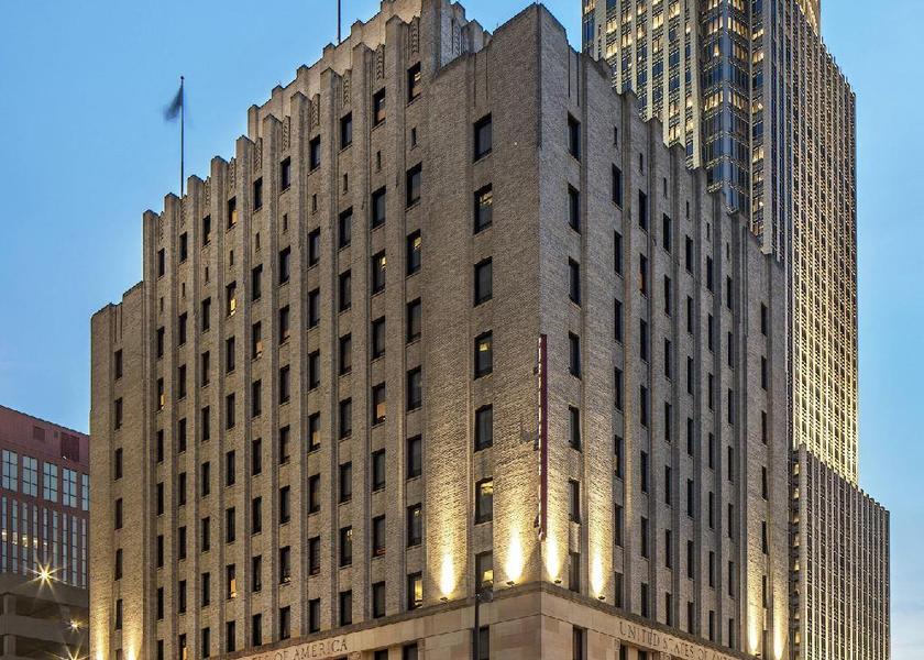 Nebraska Omaha Hotel Exterior
