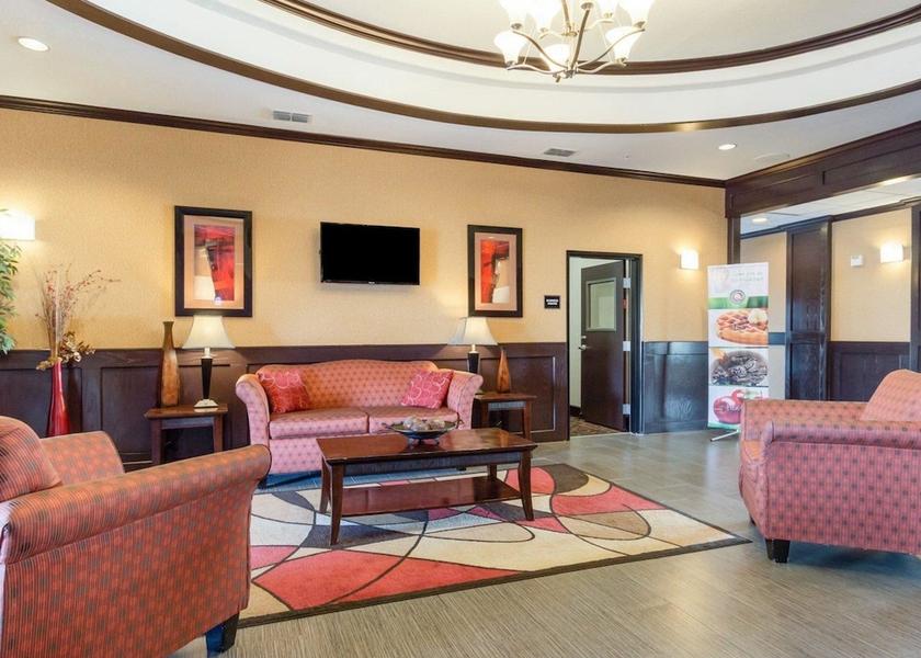 Texas Groesbeck Lobby