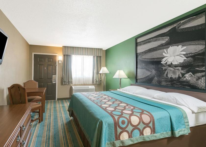 Pennsylvania Greencastle Room