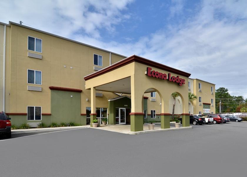 Georgia Valdosta Entrance