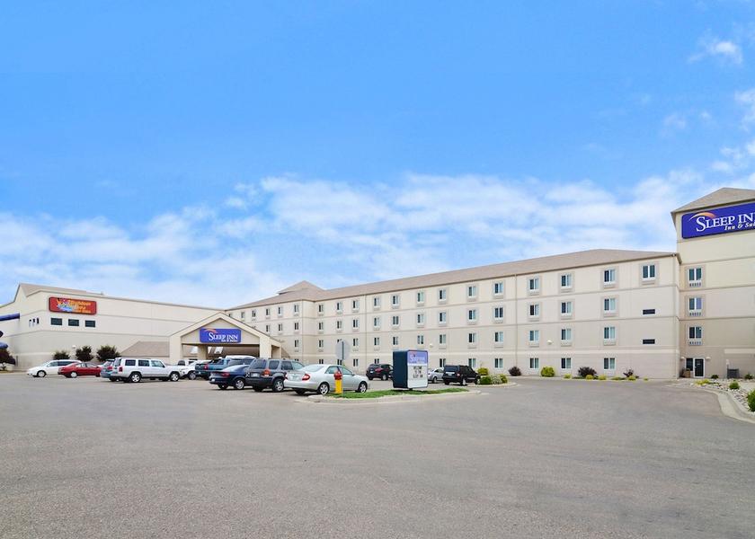 North Dakota Minot Exterior Detail
