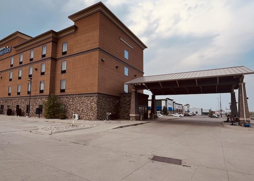 North Dakota Minot Facade