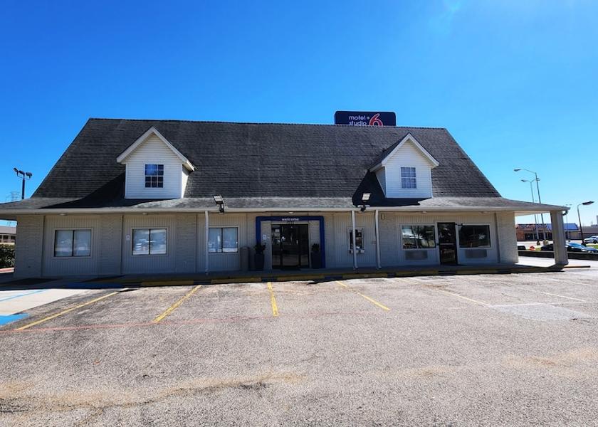 New York Webster Facade