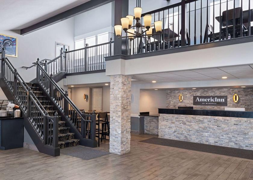 Wisconsin Beaver Dam Lobby