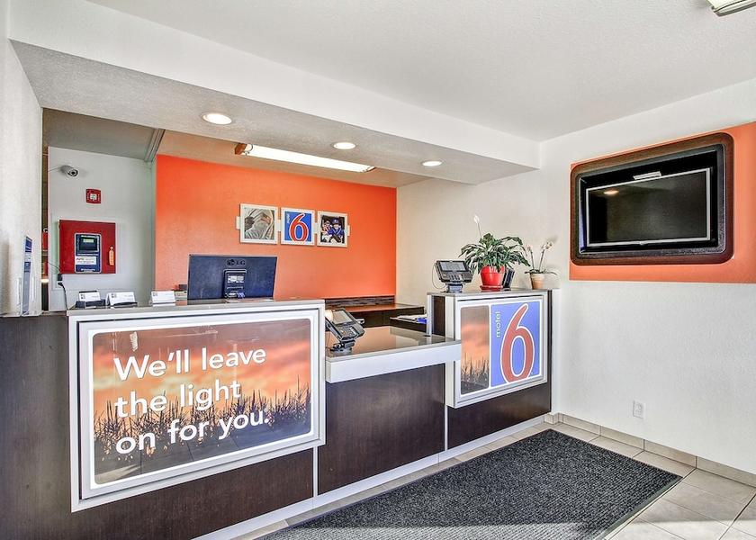 Wisconsin Green Bay Lobby