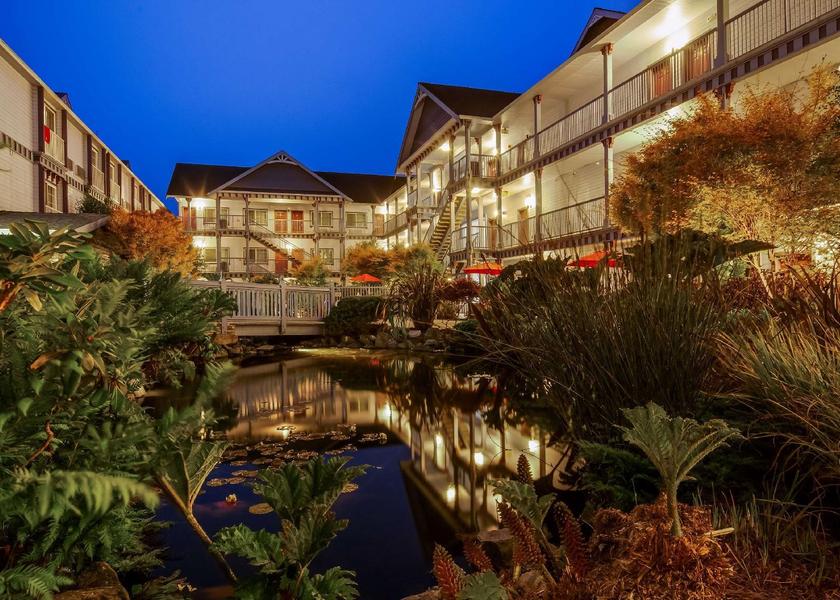 California Eureka exterior view