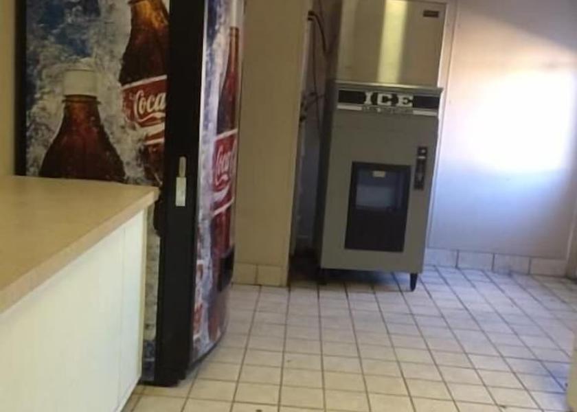 Kansas Garden City Interior Entrance