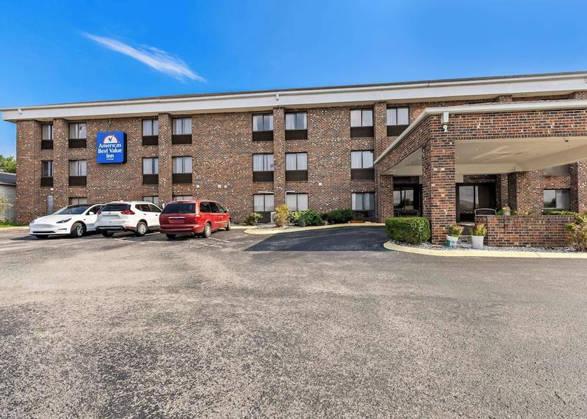 Tennessee McMinnville Exterior Detail