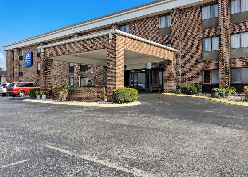 Tennessee McMinnville Exterior Detail