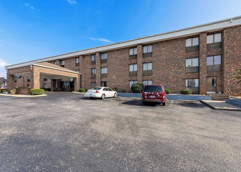 Tennessee McMinnville Exterior Detail