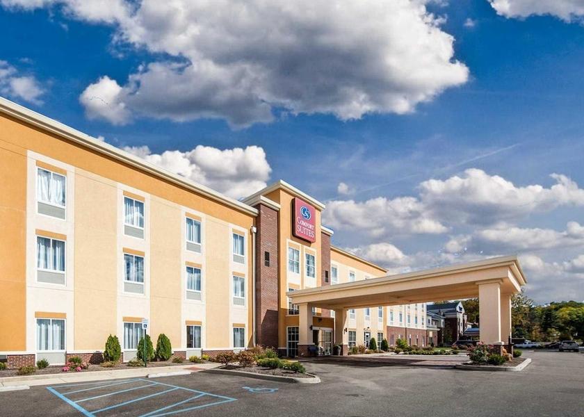 Georgia Marietta Exterior Detail