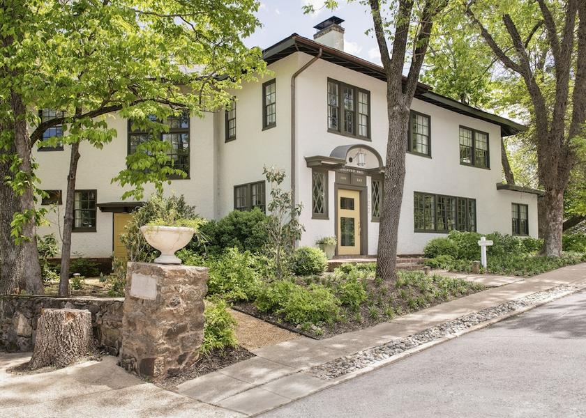 Virginia Charlottesville Exterior Detail