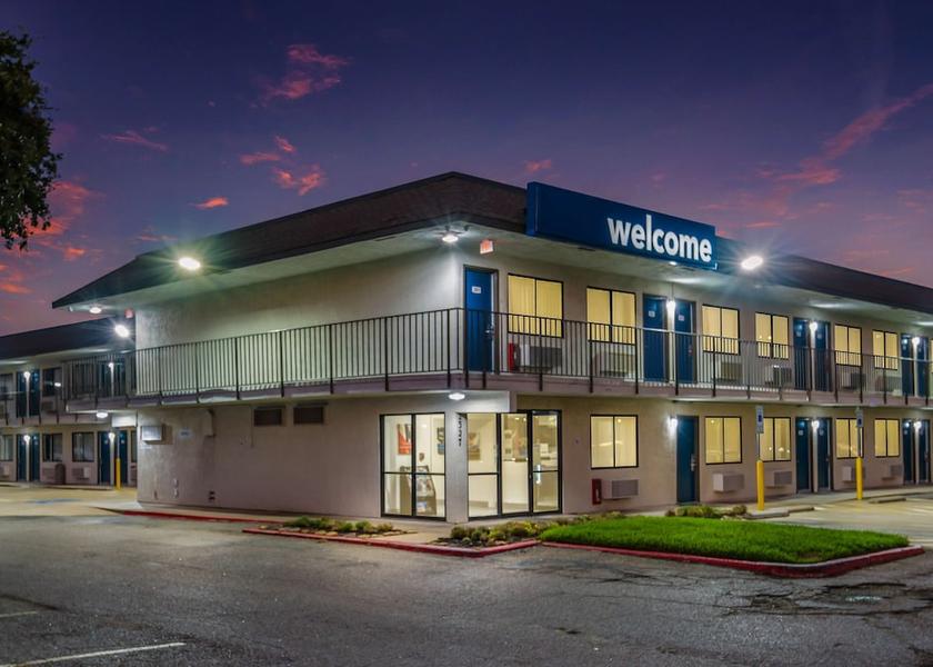 Texas College Station Exterior