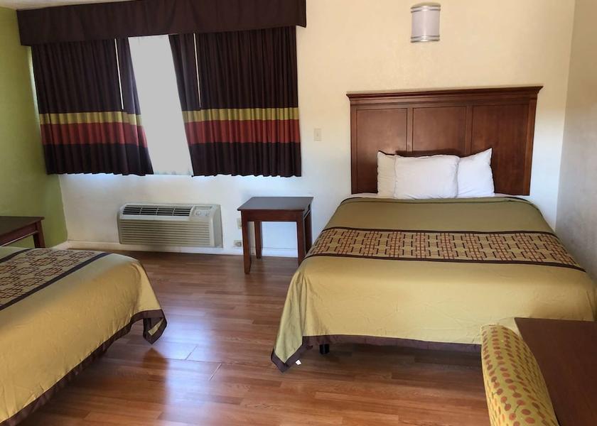 California Visalia Room