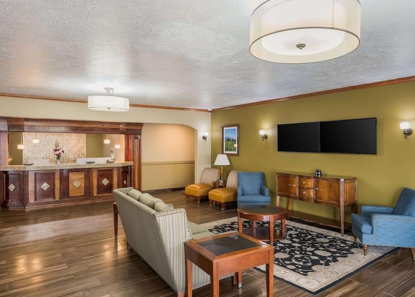 Minnesota Richfield Lobby