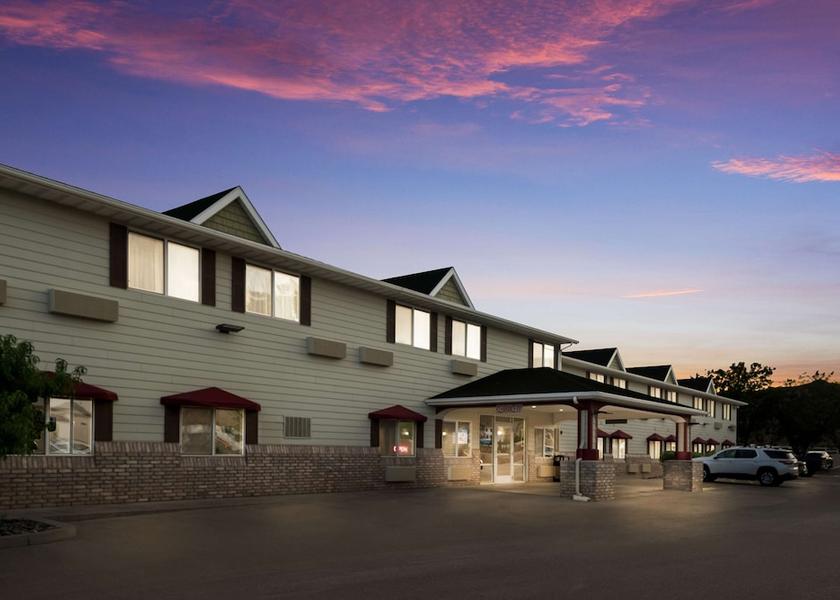 Minnesota Richfield Exterior Detail