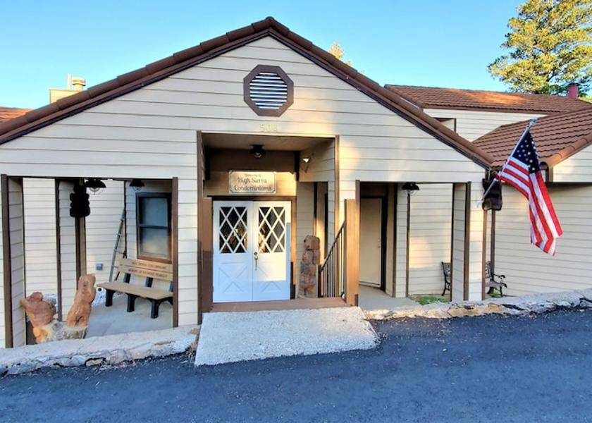 New Mexico Ruidoso Front of property