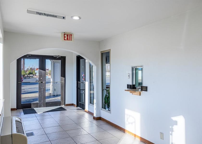 Illinois Urbana Interior Entrance