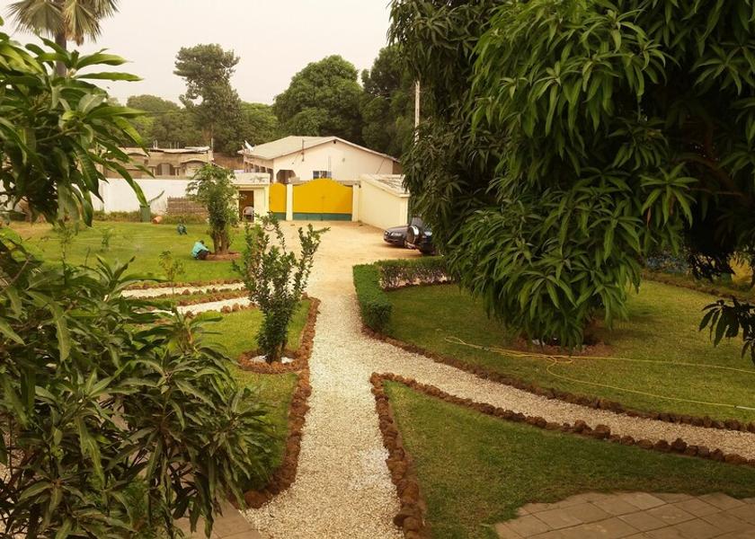  Serrekunda Garden
