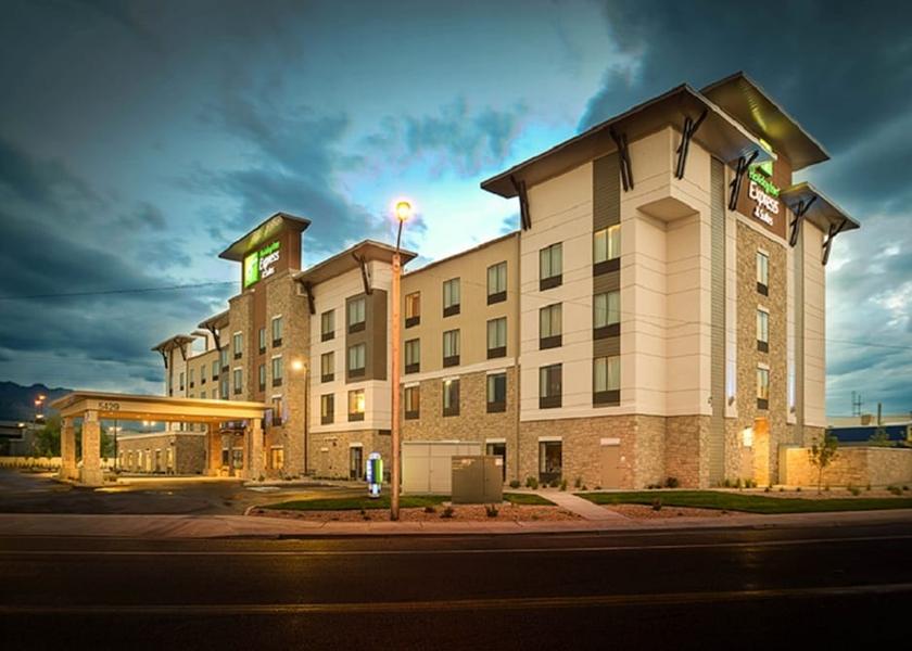 Kentucky Murray Exterior Detail