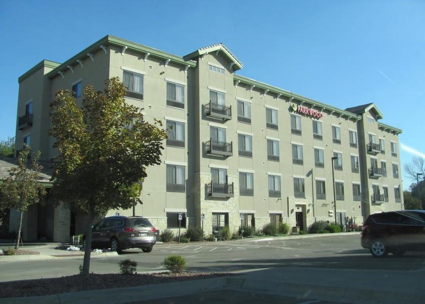 Kansas Manhattan Facade