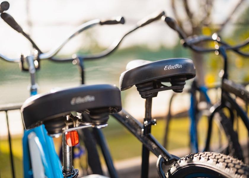 Hawaii Princeville Bicycling